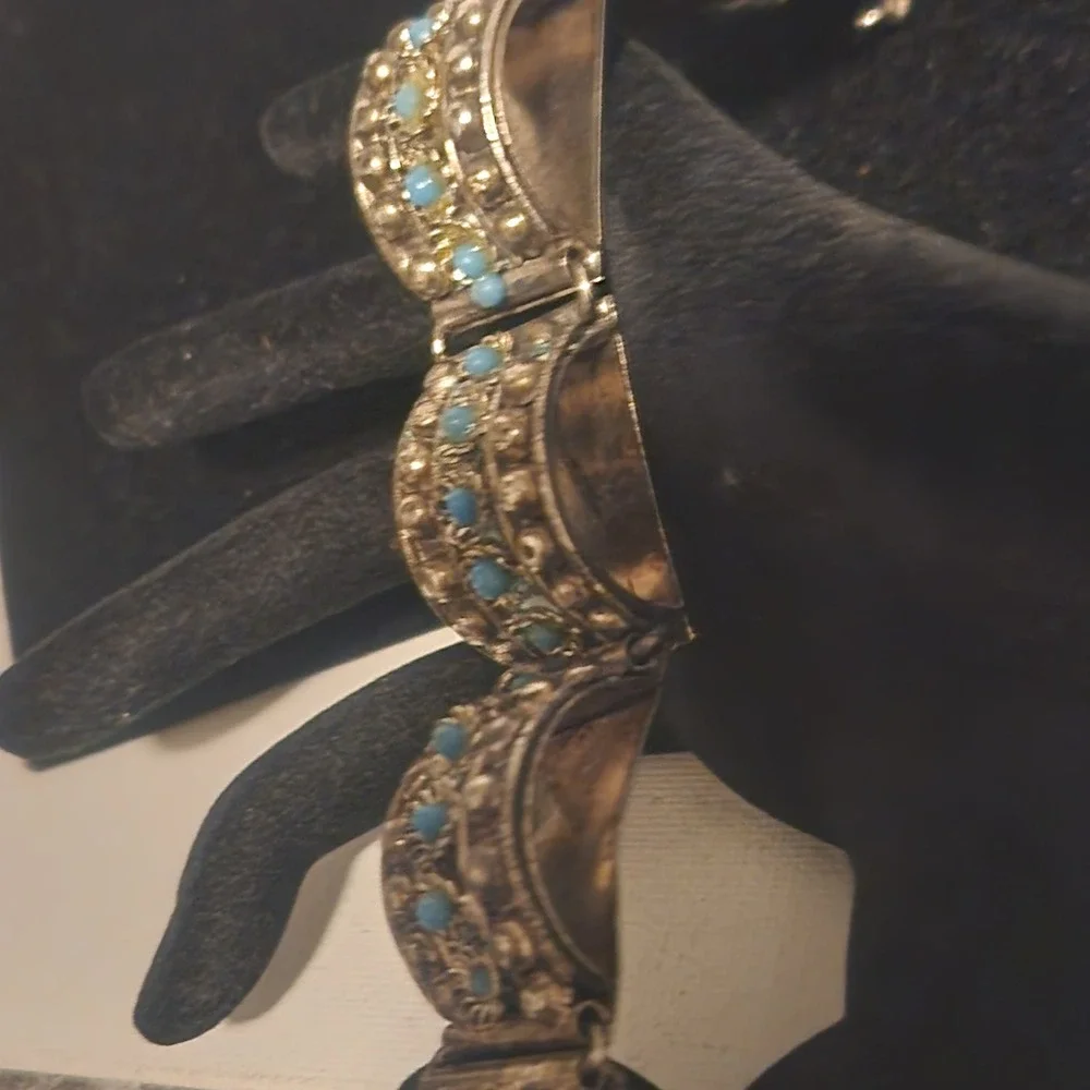 Vintage‎ Silver Tone Arched Link Bracelet Turquoise Bead Southwestern Boho Hook